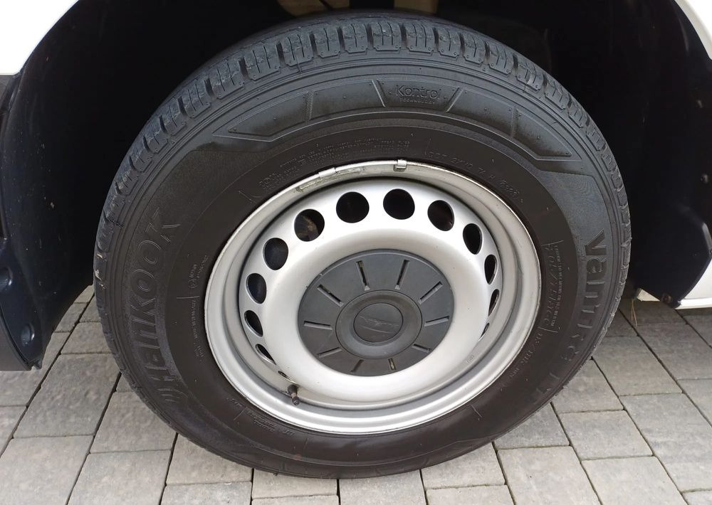 Dostavno vozilo sa ceradom MAN TGE 10 PALET zaw.poduszki 2021r EURO 6: slika 10 Dostavno vozilo sa ceradom MAN TGE 10 PALET zaw.poduszki 2021r EURO 6: slika 10