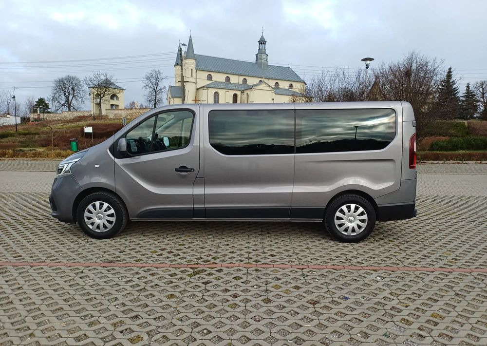 Renault Trafic 2.0 dCi Escapade EDC Renault Trafic 2.0 dCi Escapade EDC: slika 6 Renault Trafic 2.0 dCi Escapade EDC Renault Trafic 2.0 dCi Escapade EDC: slika 6