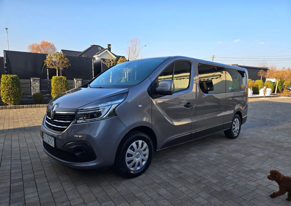 Renault Trafic Grand SpaceClass 2.0 dCi EDC - Minibus, Putnički kombi: slika 2 Renault Trafic Grand SpaceClass 2.0 dCi EDC - Minibus, Putnički kombi: slika 2