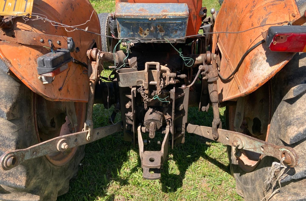 Traktor FIAT 411R: slika 9