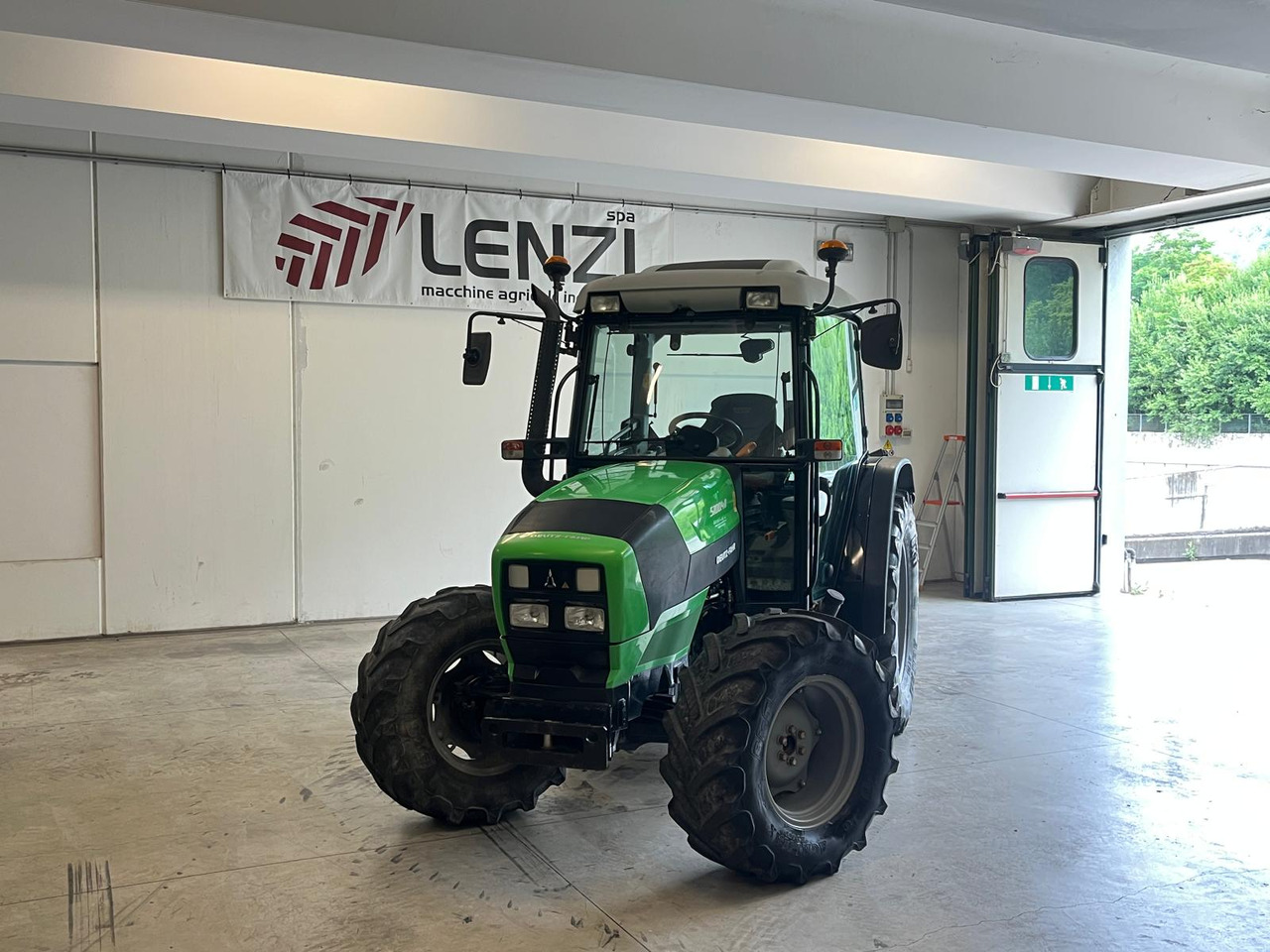 DEUTZ-FAHR 5100.4 D - Traktor: slika 2 DEUTZ-FAHR 5100.4 D - Traktor: slika 2