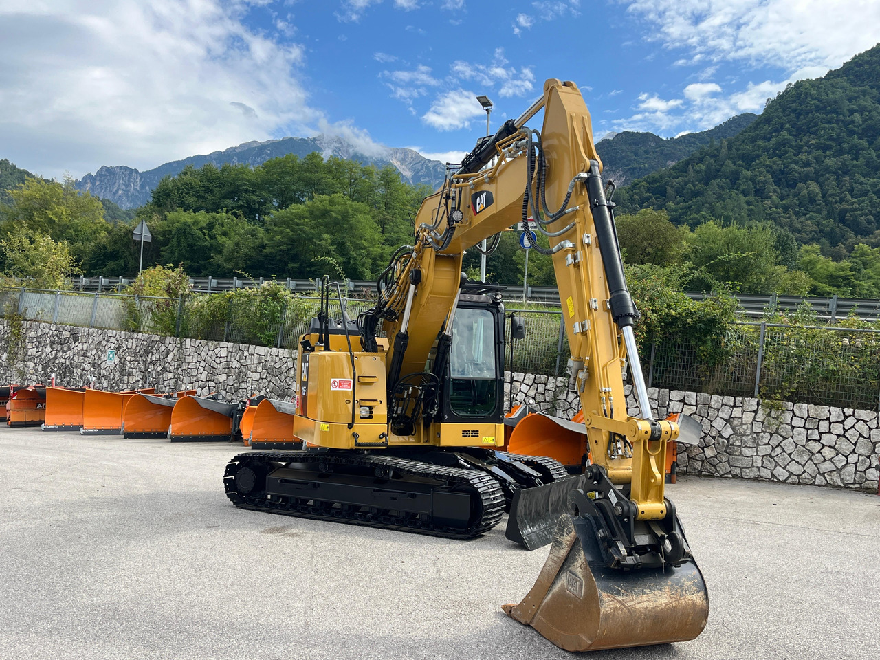 ESCAVATORE CAT 315F L - Mini bager: slika 4 ESCAVATORE CAT 315F L - Mini bager: slika 4