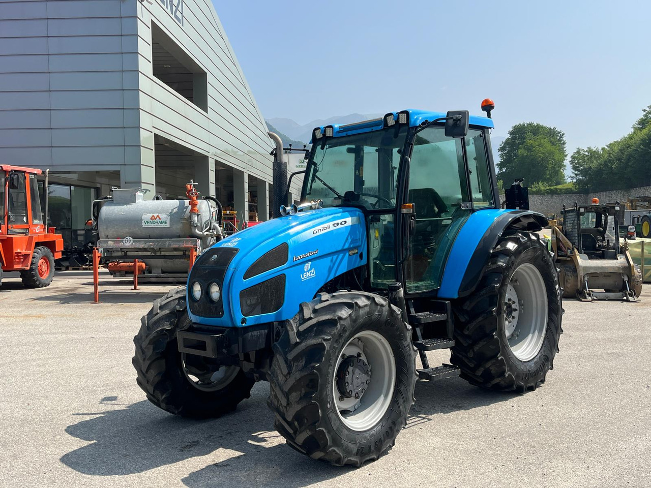 LANDINI GHIBLI 90 - Traktor: slika 2 LANDINI GHIBLI 90 - Traktor: slika 2