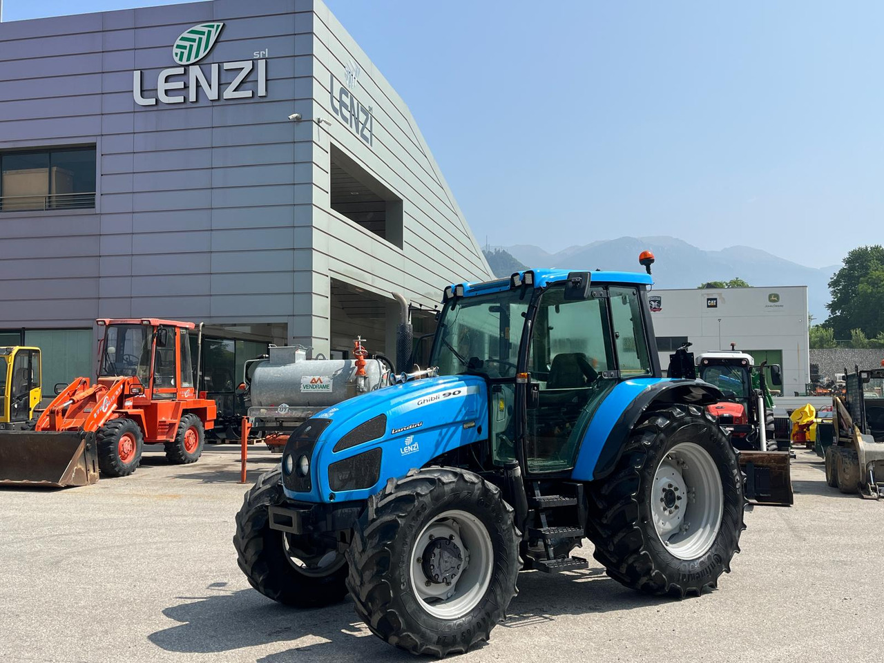 LANDINI GHIBLI 90 - Traktor: slika 1 LANDINI GHIBLI 90 - Traktor: slika 1