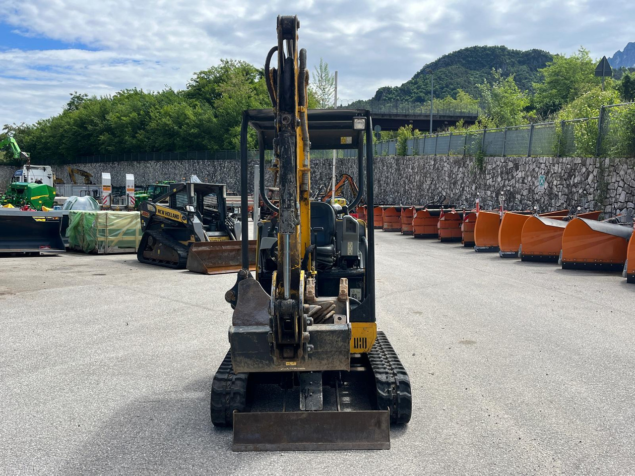 MINIESCAVATORE CAT 301.8 C - Mini bager: slika 3 MINIESCAVATORE CAT 301.8 C - Mini bager: slika 3