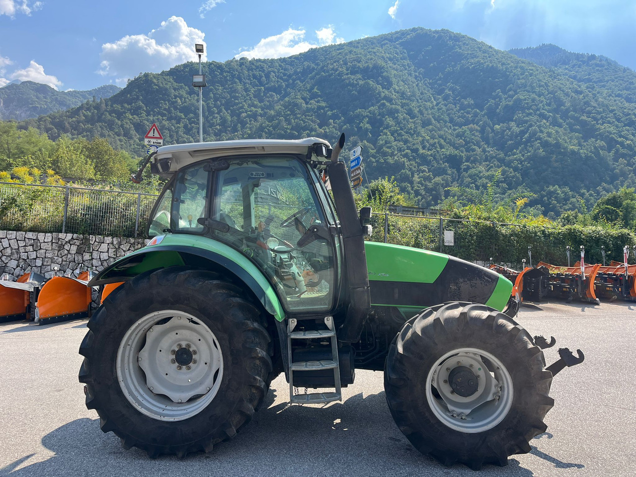 TRATTORE DEUTZ-FAHR AGROTRON K 420 - Traktor: slika 4 TRATTORE DEUTZ-FAHR AGROTRON K 420 - Traktor: slika 4