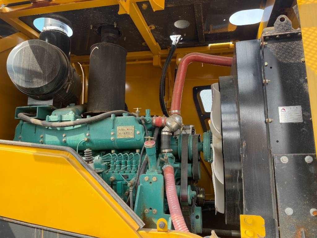 临工 956 - Utovarivač točkaš: slika 5 临工 956 - Utovarivač točkaš: slika 5