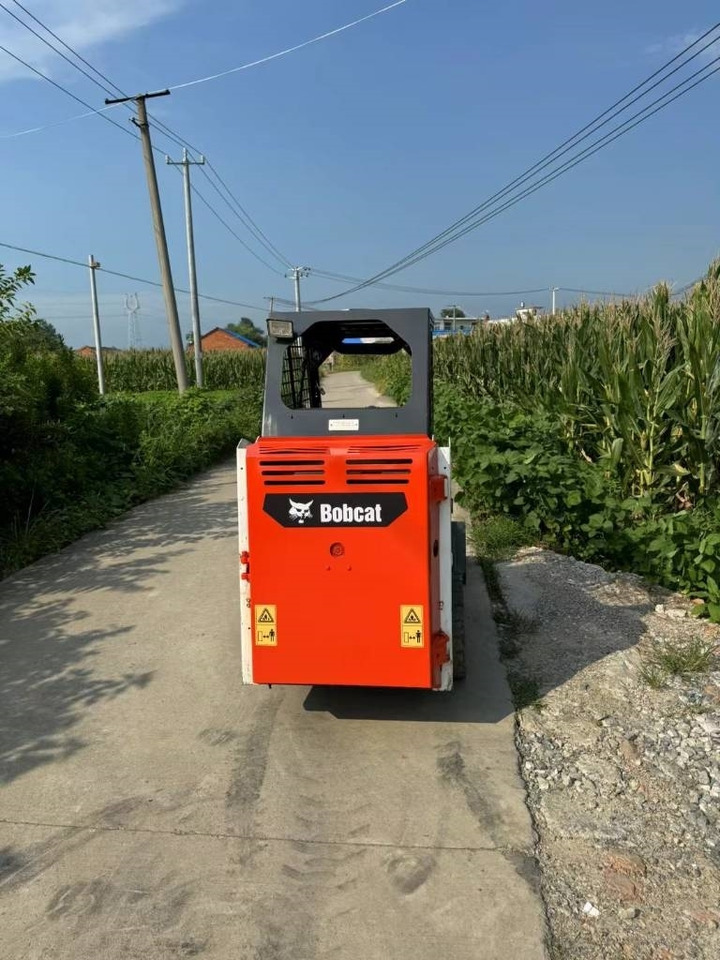Bobcat S 70 - Mini utovarivač: slika 2 Bobcat S 70 - Mini utovarivač: slika 2