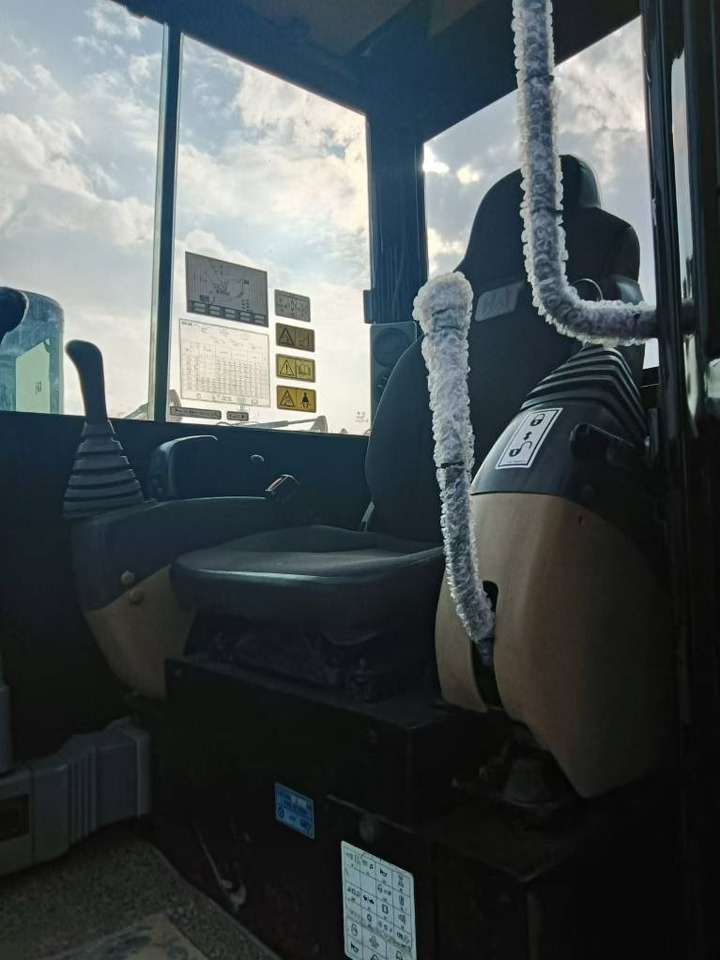 CAT 305.5 - Mini bager: slika 5 CAT 305.5 - Mini bager: slika 5