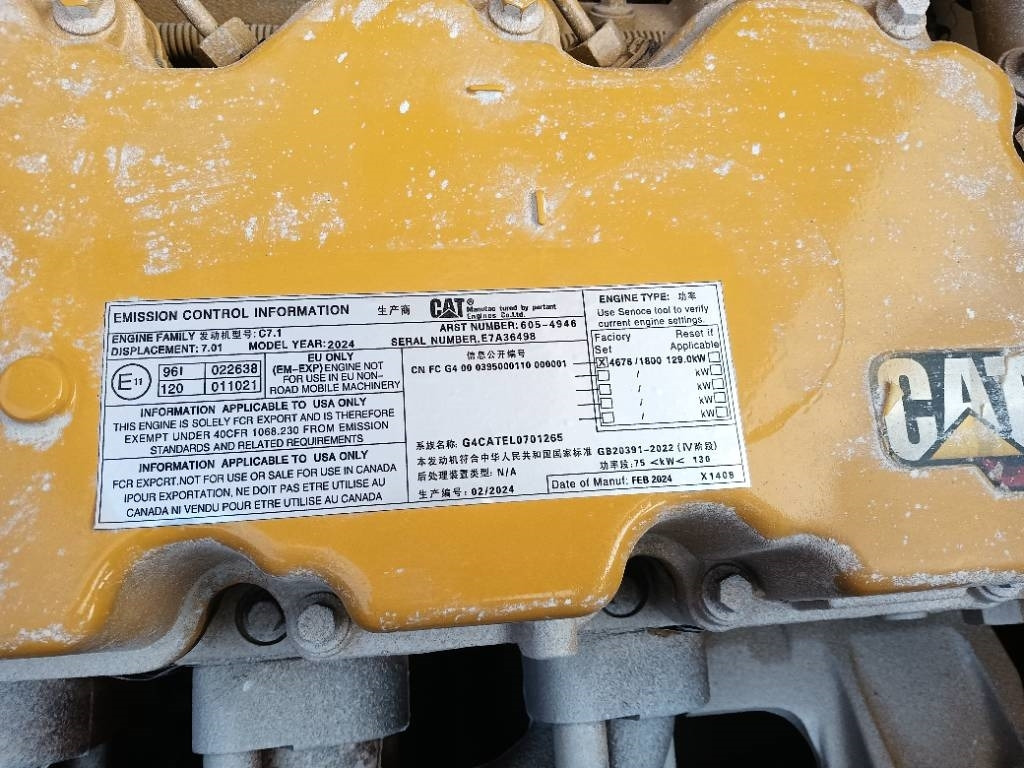 Bager guseničar CAT 323GC: slika 13