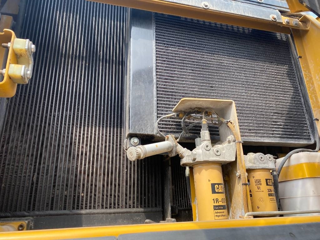 Bager guseničar CAT 336: slika 9