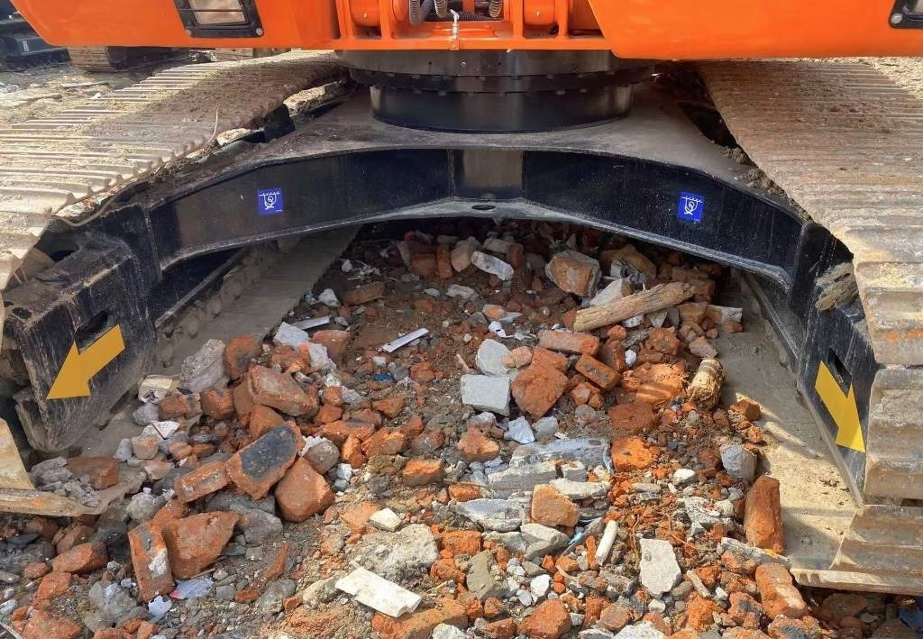 Doosan 150 - Bager guseničar: slika 5 Doosan 150 - Bager guseničar: slika 5