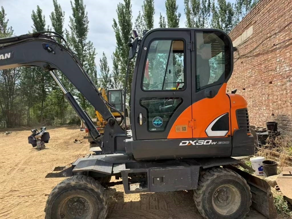 Doosan DX 60 - Bager guseničar: slika 5 Doosan DX 60 - Bager guseničar: slika 5