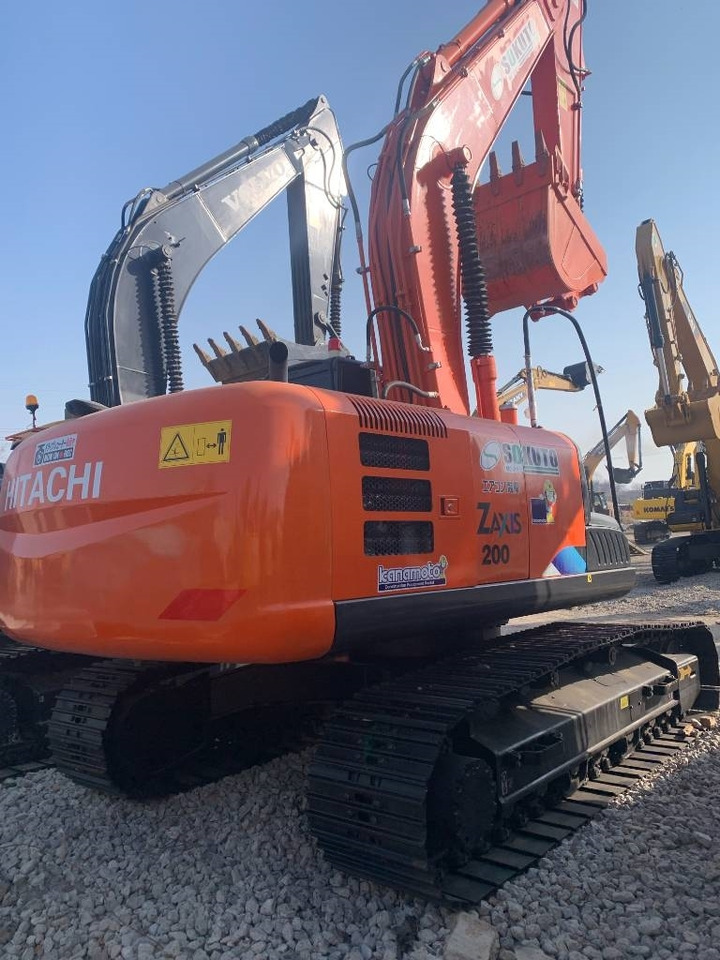 Hitachi 200 - Bager guseničar: slika 1 Hitachi 200 - Bager guseničar: slika 1