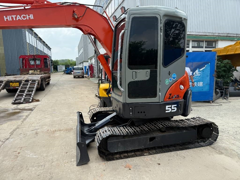 Hitachi Zaxis 55 U - Bager guseničar: slika 1 Hitachi Zaxis 55 U - Bager guseničar: slika 1