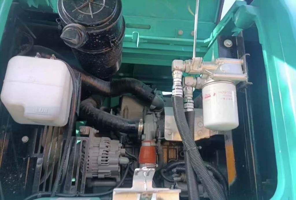 Kobelco SK 75 - Bager guseničar: slika 2 Kobelco SK 75 - Bager guseničar: slika 2