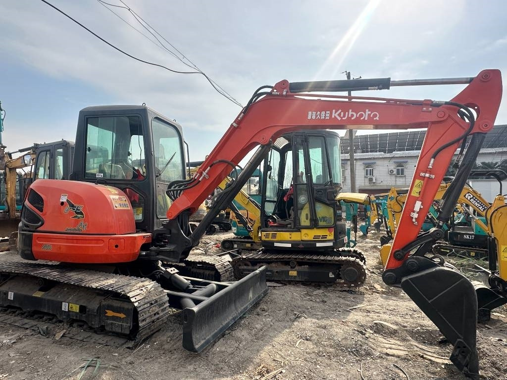 Kubota U 35 - Mini bager: slika 3 Kubota U 35 - Mini bager: slika 3