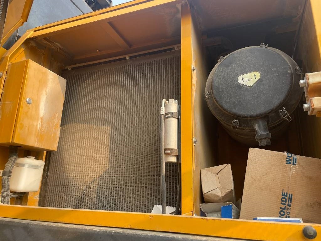 Sany SY 550 H - Bager guseničar: slika 5 Sany SY 550 H - Bager guseničar: slika 5