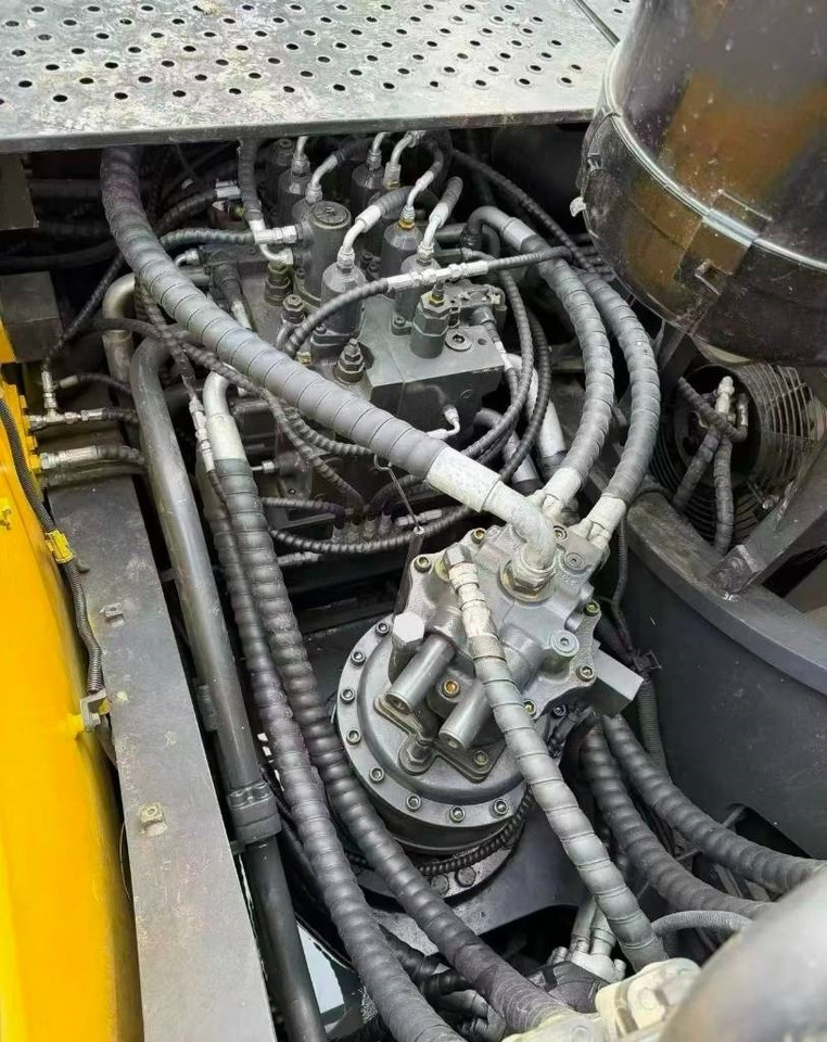 Volvo EC 380 - Bager guseničar: slika 2 Volvo EC 380 - Bager guseničar: slika 2