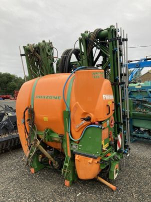 Amazone UF 1201 PREMIUM - Prskalica montirana na traktor: slika 3 Amazone UF 1201 PREMIUM - Prskalica montirana na traktor: slika 3