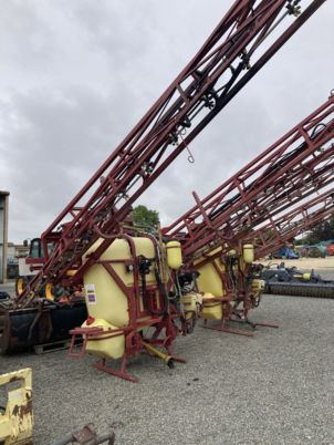 Hardi MEGA 1200L - Prskalica montirana na traktor: slika 4 Hardi MEGA 1200L - Prskalica montirana na traktor: slika 4