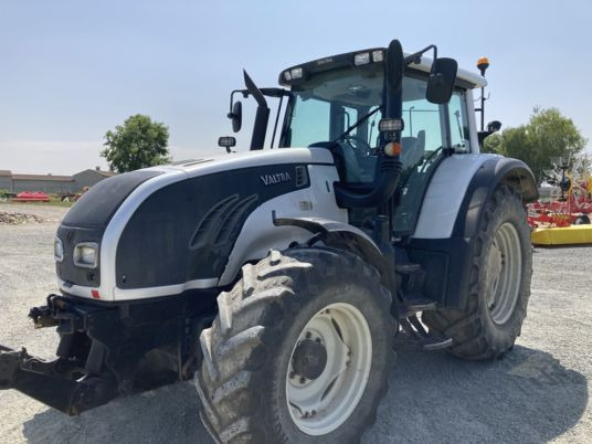 Valtra T 152 - Traktor: slika 1 Valtra T 152 - Traktor: slika 1