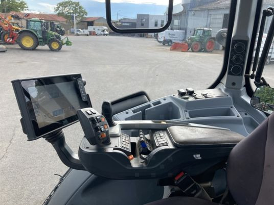 Valtra T214 DIRECT - Traktor: slika 5 Valtra T214 DIRECT - Traktor: slika 5