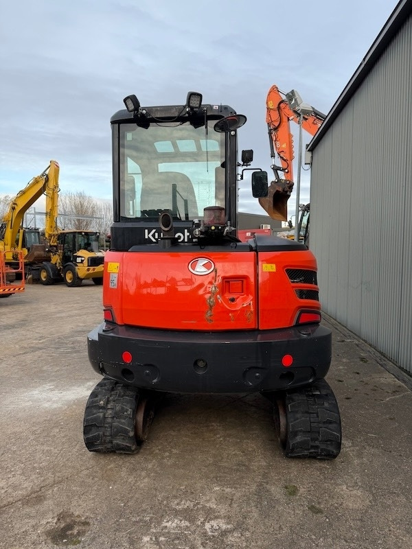 Kubota KX 042-4 - Mini bager: slika 3 Kubota KX 042-4 - Mini bager: slika 3