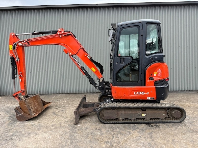 Kubota U 36-4 - Mini bager: slika 1 Kubota U 36-4 - Mini bager: slika 1