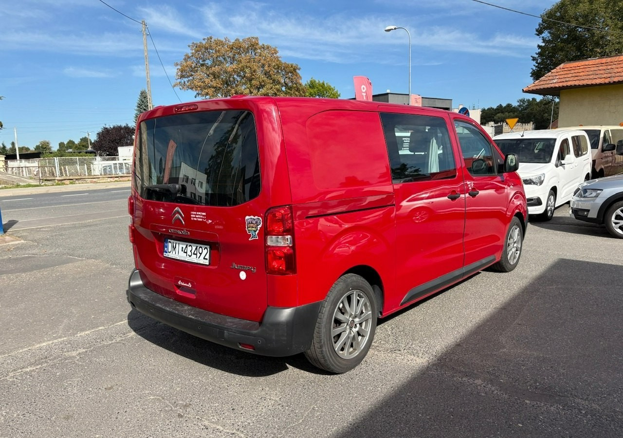 Citroen Jumpy II Jumpy 1.6HDI 115KM Klima A La Kamper 3 osobowy 2016 - Automobil: slika 3 Citroen Jumpy II Jumpy 1.6HDI 115KM Klima A La Kamper 3 osobowy 2016 - Automobil: slika 3