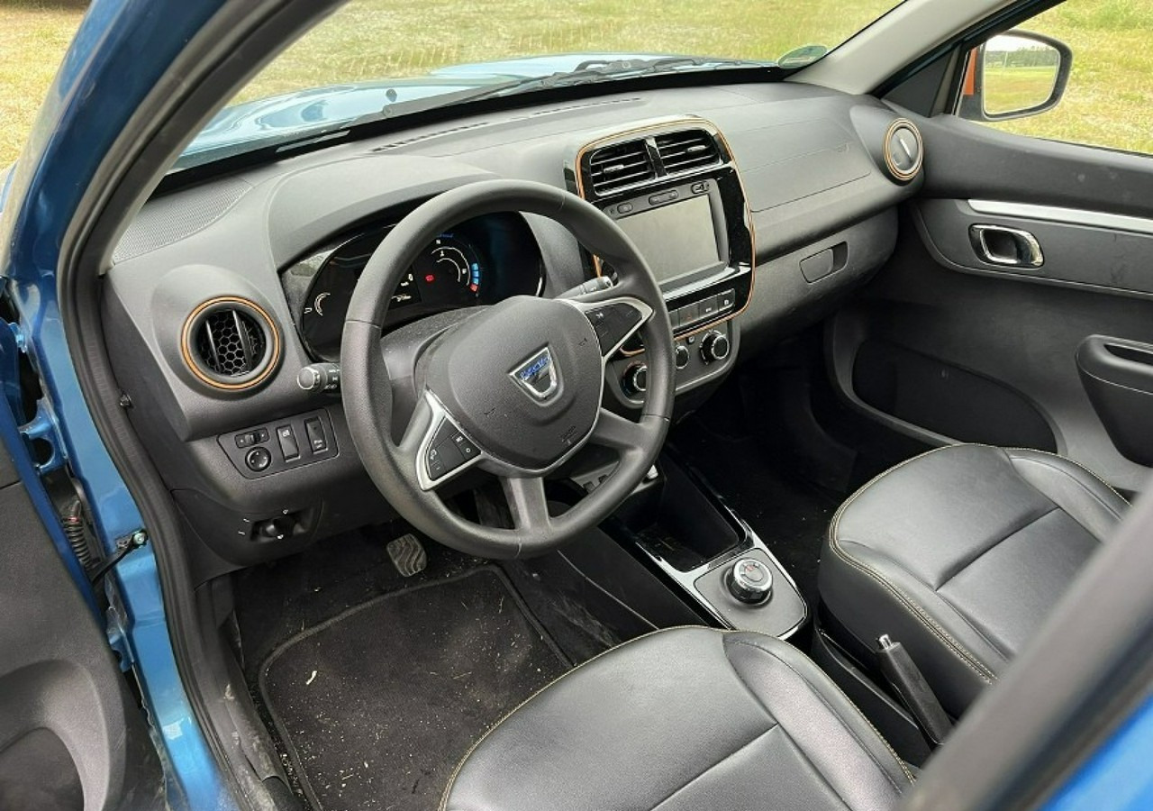Dacia Spring Spring 45KM 100% Electric 230-315KM Zasięgu 2022 Bogate wyposażenie - Automobil: slika 2 Dacia Spring Spring 45KM 100% Electric 230-315KM Zasięgu 2022 Bogate wyposażenie - Automobil: slika 2