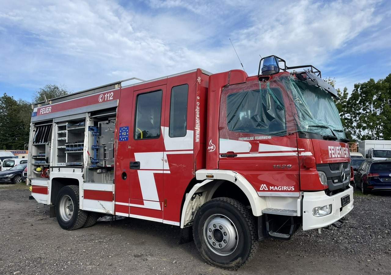 Mercedes-Benz Atego Mercedes Atego 1529 LF20 Straż Pożarna 4X4 Wóż Strażacki 6647km M201 - Druga mašina: slika 4 Mercedes-Benz Atego Mercedes Atego 1529 LF20 Straż Pożarna 4X4 Wóż Strażacki 6647km M201 - Druga mašina: slika 4