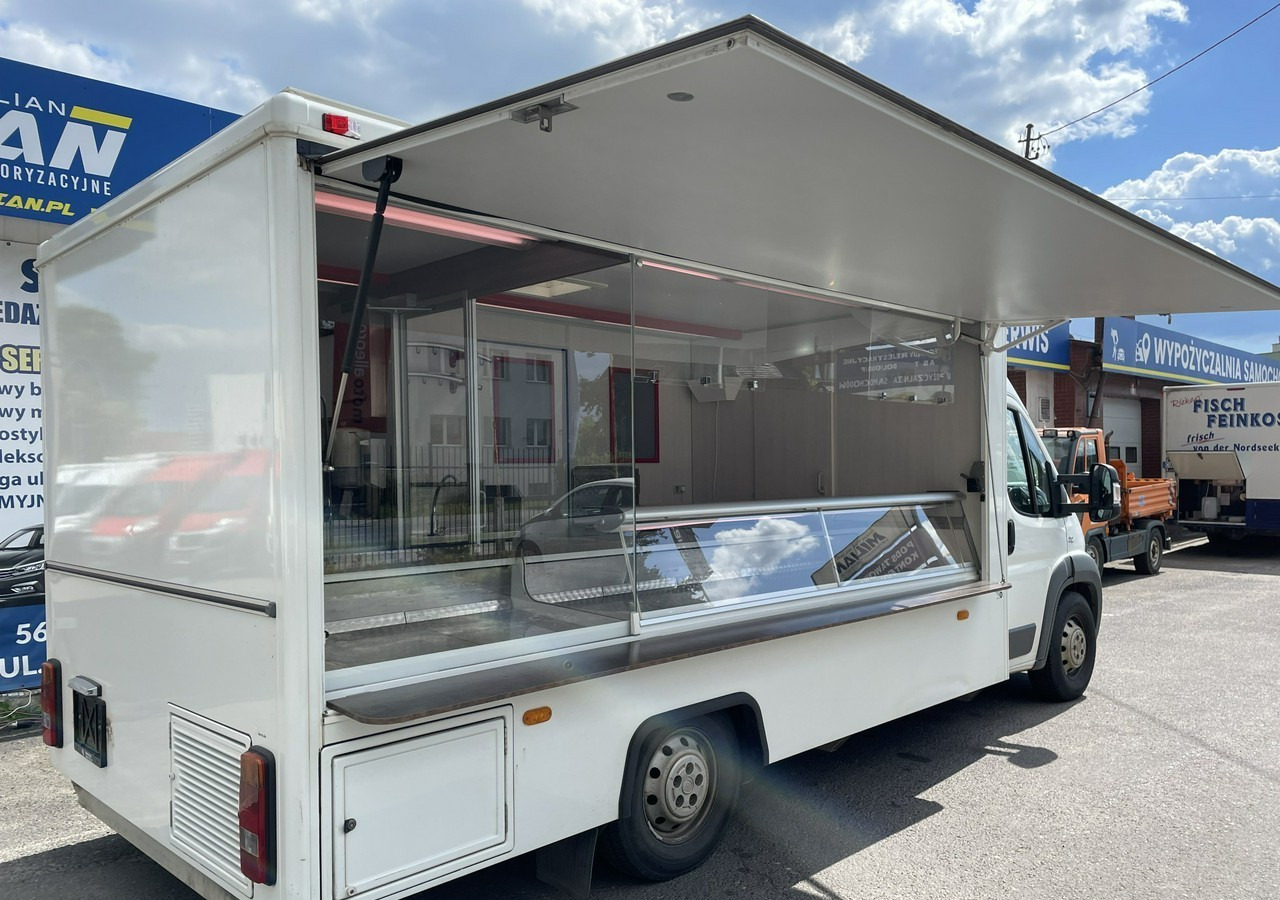 Fiat Ducato Autosklep Gastronomiczny Food Truck Foodtruck sklep W-zasil 2015 - Hrana kamion: slika 1 Fiat Ducato Autosklep Gastronomiczny Food Truck Foodtruck sklep W-zasil 2015 - Hrana kamion: slika 1