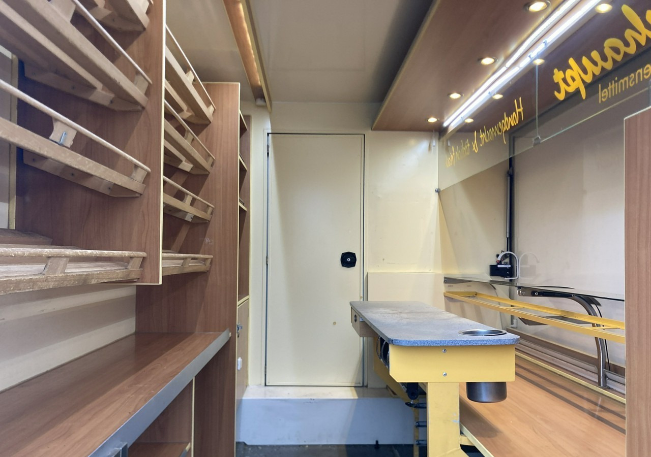 Fiat Ducato Autosklep pieczy Gastronomiczny Food Truck Foodtruck sklep bar 2013 - Hrana kamion: slika 3 Fiat Ducato Autosklep pieczy Gastronomiczny Food Truck Foodtruck sklep bar 2013 - Hrana kamion: slika 3