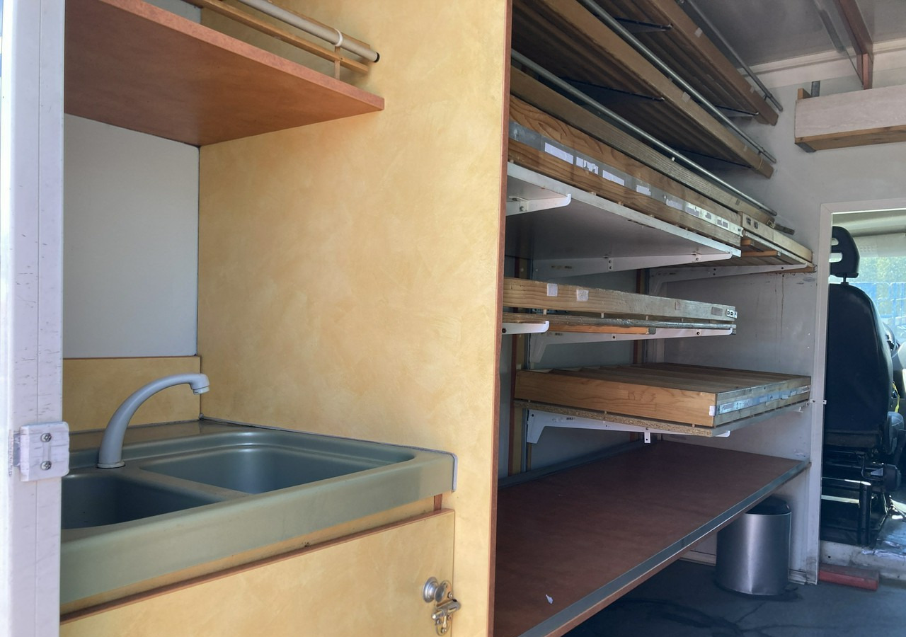 Fiat Ducato Autosklep pieczywa sklep Bar Gastronomiczny Food Truck Foodtruck 200 - Hrana kamion: slika 3 Fiat Ducato Autosklep pieczywa sklep Bar Gastronomiczny Food Truck Foodtruck 200 - Hrana kamion: slika 3