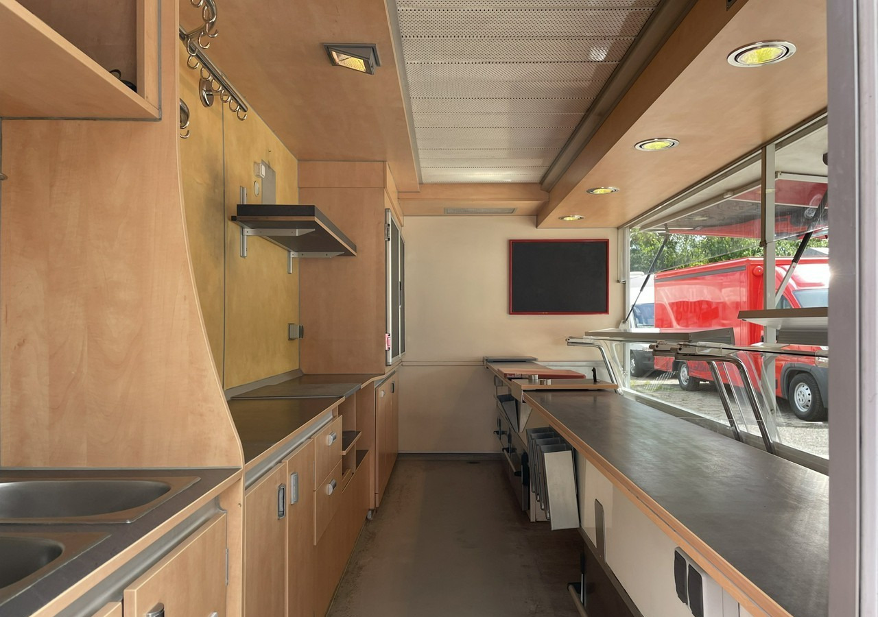 Fiat Ducato Autosklep wędlin Gastronomiczny Food Truck Foodtruck Sklep Borco - Hrana kamion: slika 3 Fiat Ducato Autosklep wędlin Gastronomiczny Food Truck Foodtruck Sklep Borco - Hrana kamion: slika 3