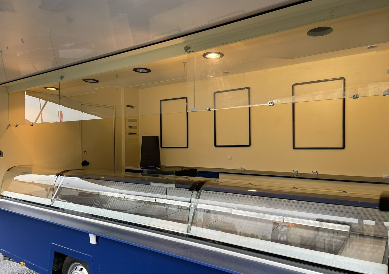 Fiat Ducato Autosklep wędlin Klima Gastronomiczny Food Truck Foodtruck sklep 20 - Hrana kamion: slika 4 Fiat Ducato Autosklep wędlin Klima Gastronomiczny Food Truck Foodtruck sklep 20 - Hrana kamion: slika 4