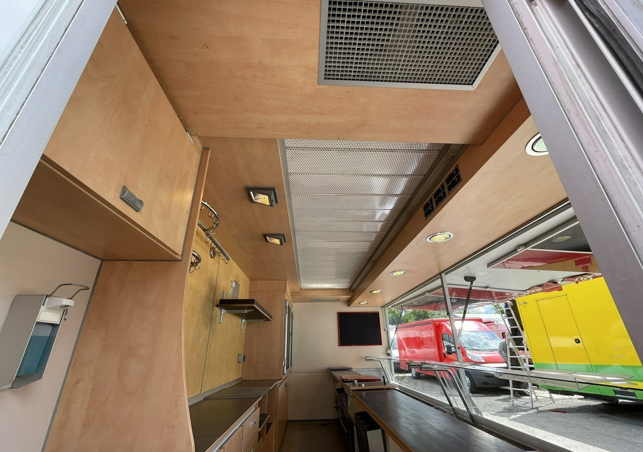 Fiat Ducato Ducat Autosklep wędlin Gastronomiczny Food Truck Foodtruck SklepBORC - Hrana kamion: slika 4 Fiat Ducato Ducat Autosklep wędlin Gastronomiczny Food Truck Foodtruck SklepBORC - Hrana kamion: slika 4