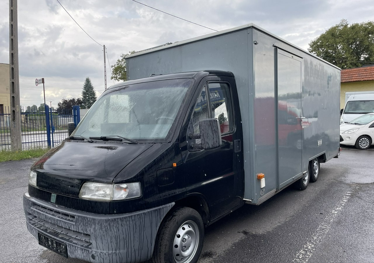 Fiat Ducato Ducato Autosklep Gastronomiczny Food Truck Foodtruck sklep bar - Hrana kamion: slika 1 Fiat Ducato Ducato Autosklep Gastronomiczny Food Truck Foodtruck sklep bar - Hrana kamion: slika 1