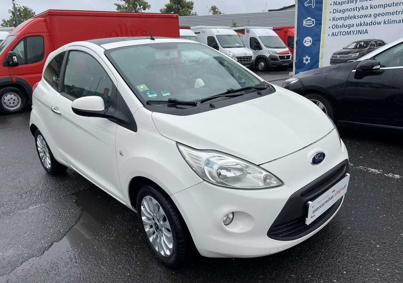 Ford KA II Ford KA 1.2 Champions Edition Klima Panorama 2012 - Hečbek: slika 2 Ford KA II Ford KA 1.2 Champions Edition Klima Panorama 2012 - Hečbek: slika 2