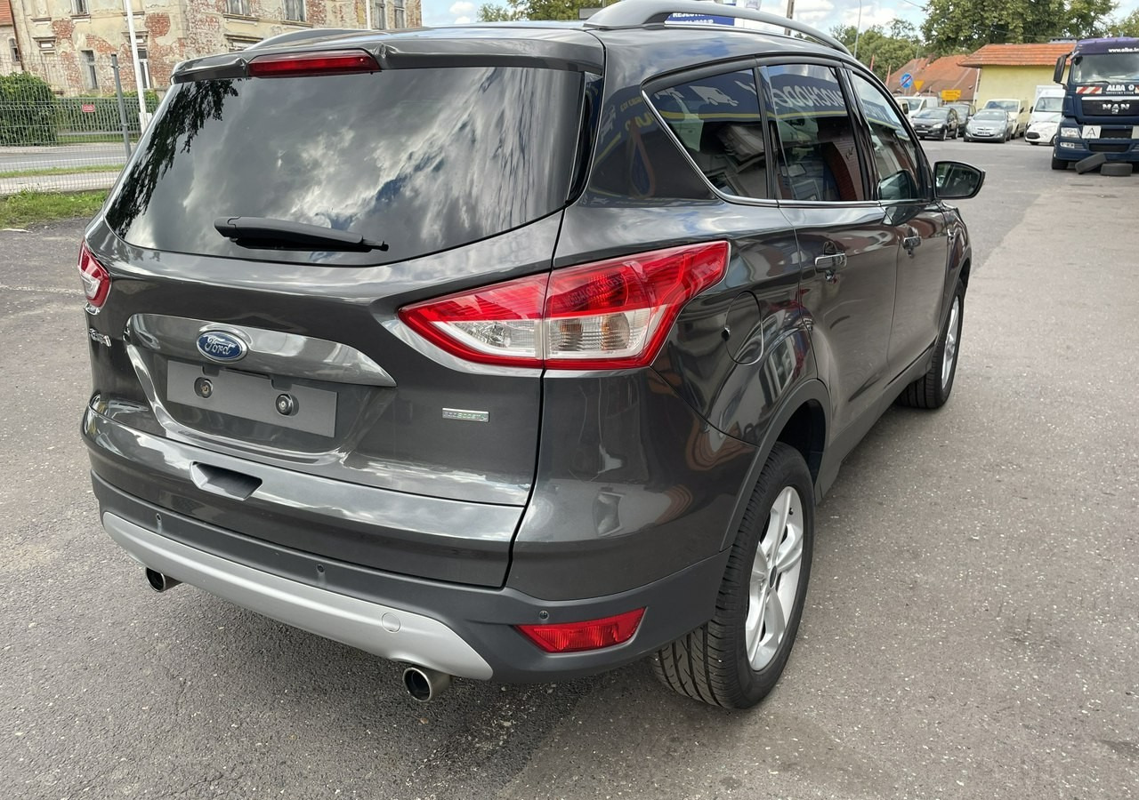 Ford Kuga II Ford Kuga 1.5 EcoBoost Bogate wyposażenie 63558km Model 2016 - SUVSUV: slika 3 Ford Kuga II Ford Kuga 1.5 EcoBoost Bogate wyposażenie 63558km Model 2016 - SUVSUV: slika 3