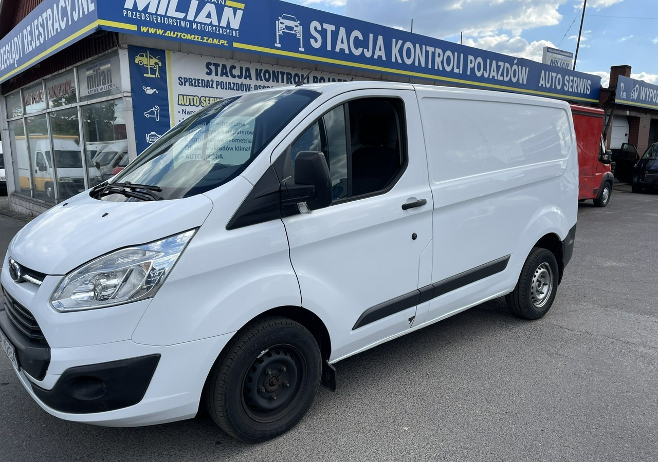 Ford Transit Transit Custom Transit Custom 2.0 Klima 153tkm Model 2018 - Furgon: slika 3 Ford Transit Transit Custom Transit Custom 2.0 Klima 153tkm Model 2018 - Furgon: slika 3