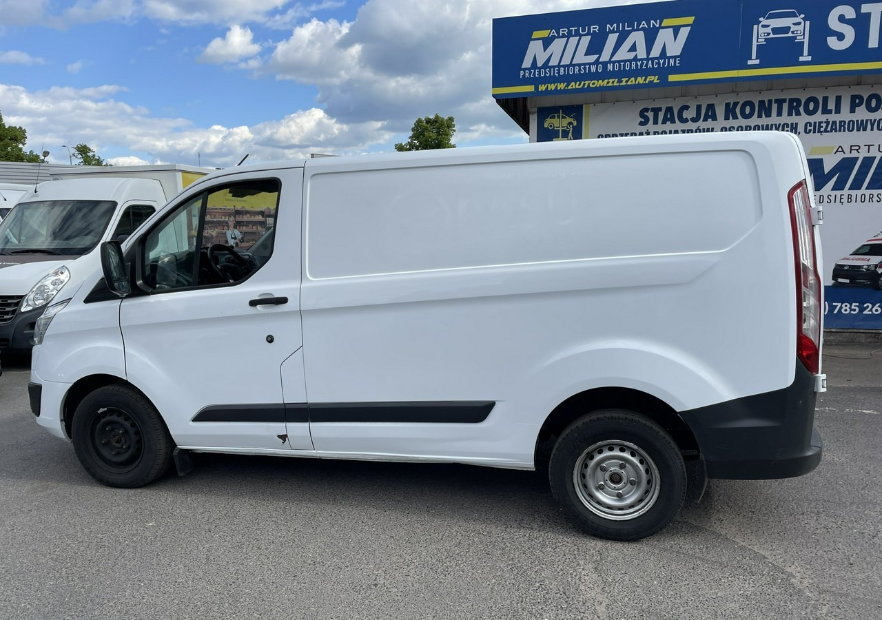 Ford Transit Transit Custom Transit Custom 2.0 Klima 153tkm Model 2018 - Furgon: slika 5 Ford Transit Transit Custom Transit Custom 2.0 Klima 153tkm Model 2018 - Furgon: slika 5