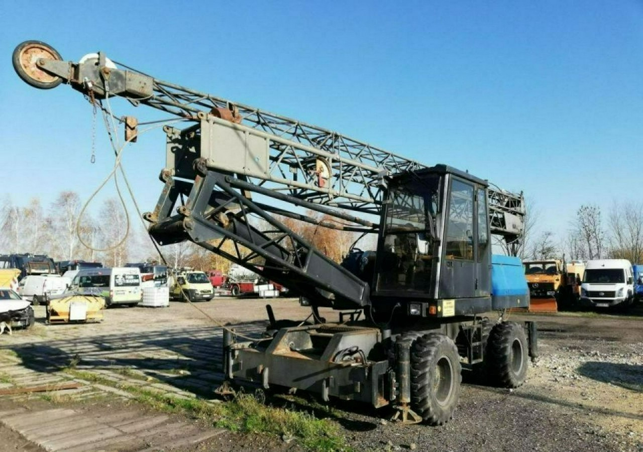 Inna Inny Dźwig Samojezdny Żuraw podnośnik SENNEBOGEN S612M 14m - Pokretni kran: slika 1 Inna Inny Dźwig Samojezdny Żuraw podnośnik SENNEBOGEN S612M 14m - Pokretni kran: slika 1