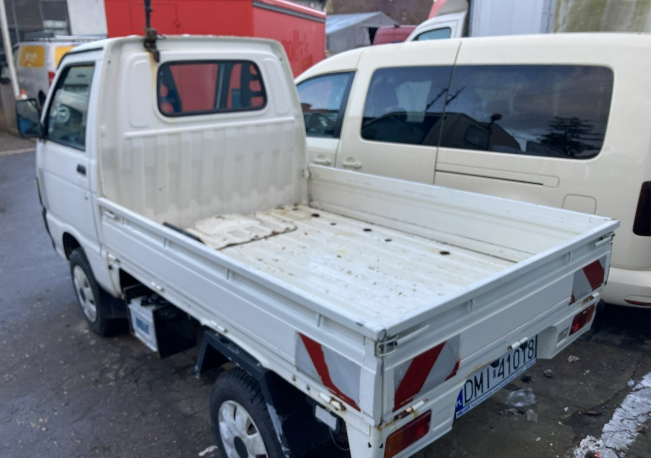Inna Inny PFAU Piaggio Porter 4X4 Skrzynia odśnieżarka Pług 5655km 2012 - Dostavno vozilo sa otvorenom sandukom: slika 3 Inna Inny PFAU Piaggio Porter 4X4 Skrzynia odśnieżarka Pług 5655km 2012 - Dostavno vozilo sa otvorenom sandukom: slika 3
