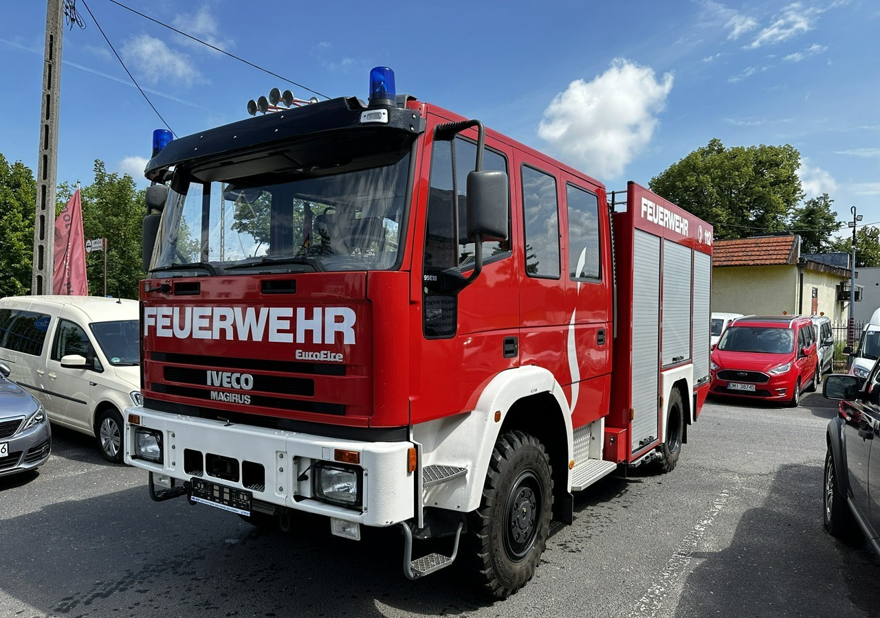 Iveco Inny Iveco Iveco Magirus FF95E Straż Pożarna Gaśnicza 4X4 Metz 96 jak Nowa - Vatrogasni kamion: slika 1 Iveco Inny Iveco Iveco Magirus FF95E Straż Pożarna Gaśnicza 4X4 Metz 96 jak Nowa - Vatrogasni kamion: slika 1