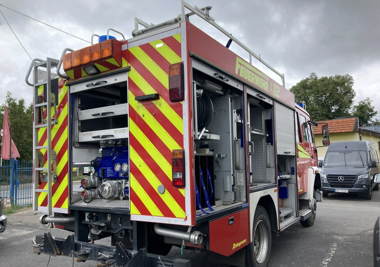 MAN Inny MAN MAN 15,250 Straż pożarna gaśnicza 9-osobowa 4X4 Wóz strażacki 2003 - Vatrogasni kamion: slika 3 MAN Inny MAN MAN 15,250 Straż pożarna gaśnicza 9-osobowa 4X4 Wóz strażacki 2003 - Vatrogasni kamion: slika 3