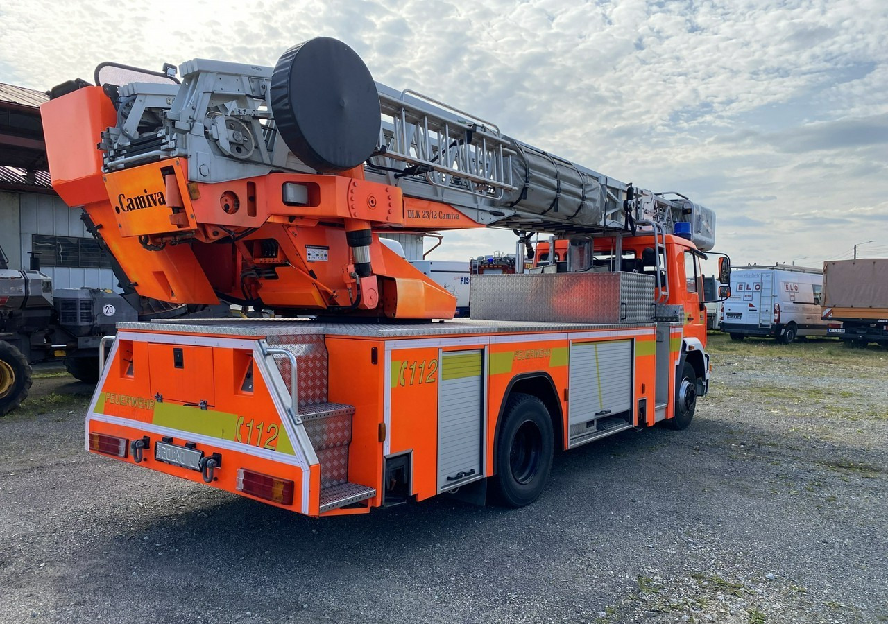 MAN Inny MAN MAN 15,264 Straż pożarna drabina Strażacka zwyżka 30metrów 1999 - Vatrogasni kamion: slika 3 MAN Inny MAN MAN 15,264 Straż pożarna drabina Strażacka zwyżka 30metrów 1999 - Vatrogasni kamion: slika 3