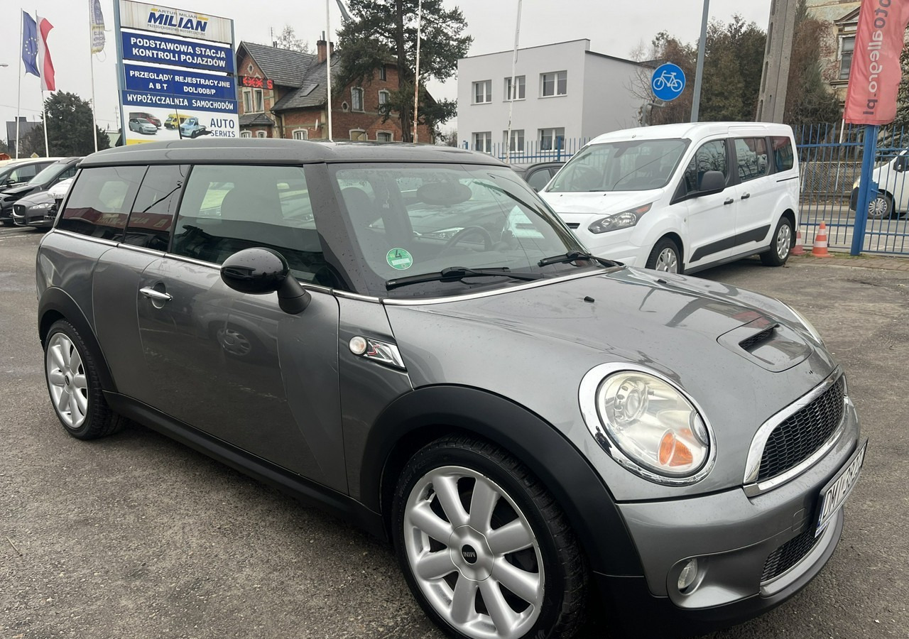 MINI Clubman I Mini 1,6-174KM Clubman S Bogate wyposażenie 95706 km 2009 - Automobil: slika 3 MINI Clubman I Mini 1,6-174KM Clubman S Bogate wyposażenie 95706 km 2009 - Automobil: slika 3