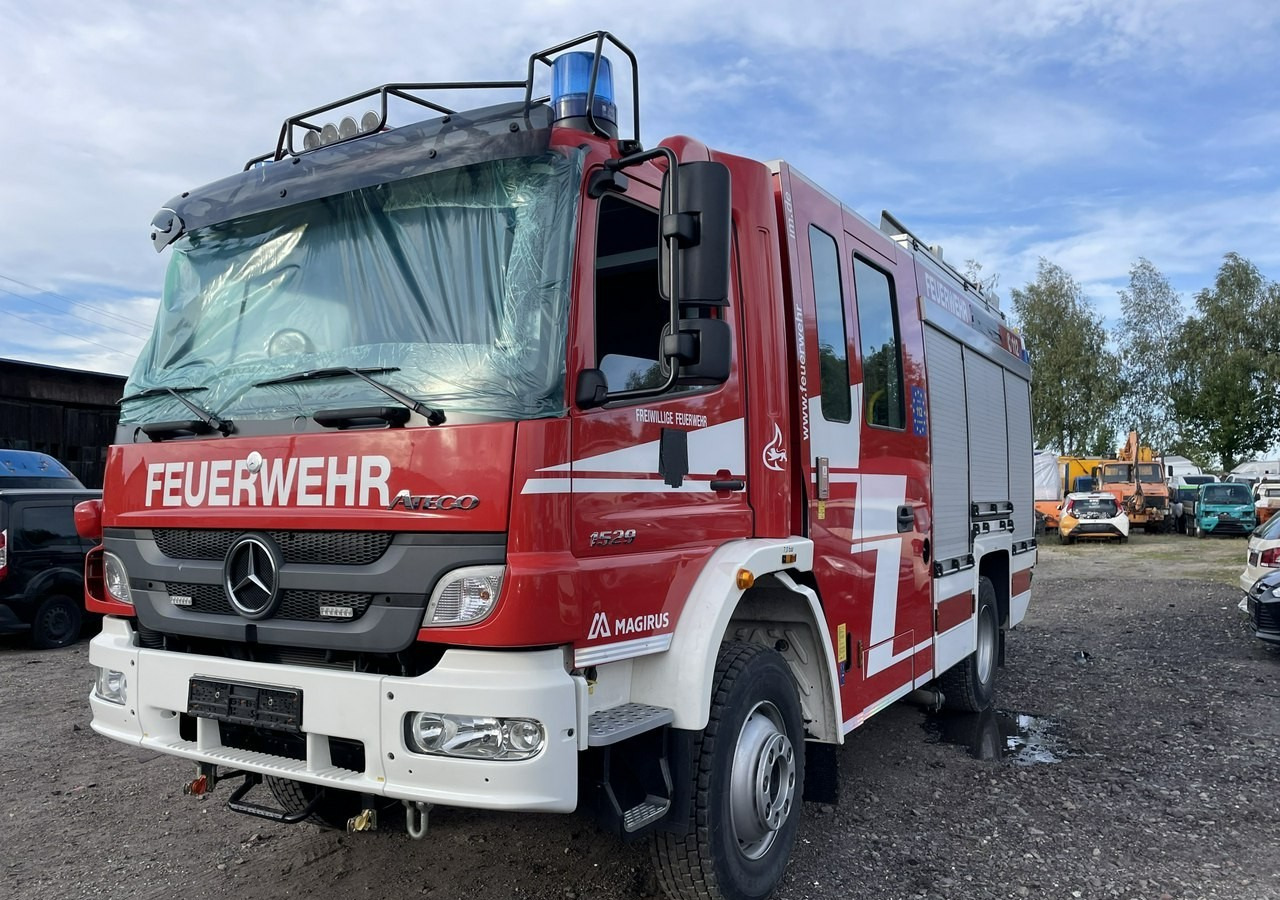 Mercedes-Benz Atego 1529 LF20 Straż Pożarna 4X4 Wóż Strażacki 6647km M2016 Mercedes Atego 1529 LF20 Straż Pożarna 4X4 Wóż Strażacki ... - Vatrogasni kamion: slika 3 Mercedes-Benz Atego 1529 LF20 Straż Pożarna 4X4 Wóż Strażacki 6647km M2016 Mercedes Atego 1529 LF20 Straż Pożarna 4X4 Wóż Strażacki ... - Vatrogasni kamion: slika 3